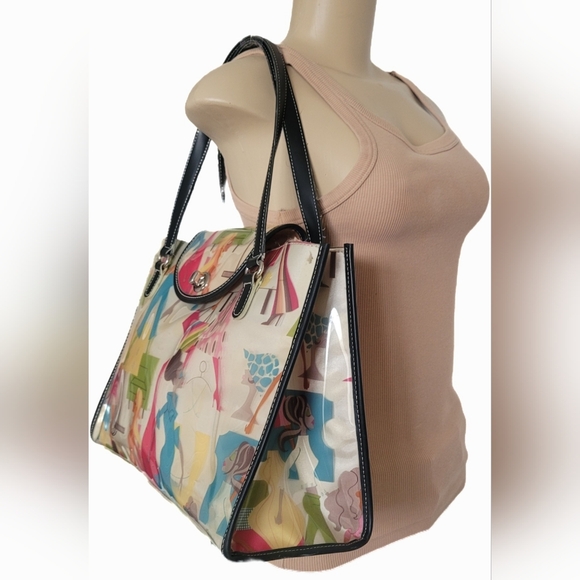 Maxx New York Women's Fashionista Graphic Vinil Shoulders/Tote Bag 15"×10"×5" - Picture 5 of 16